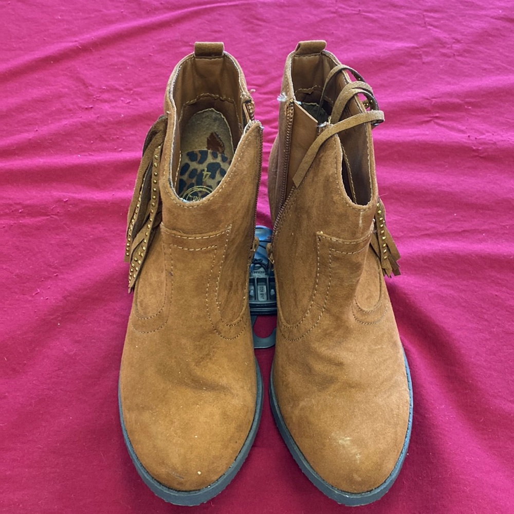 Girls fashion boots